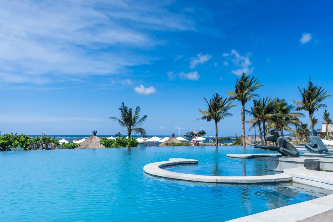 Grand Mirage Resort & Thalasso Bali Nusa Dua  Eksteriør billede Infinity pool at the InterContinental Chania, Crete, Greece
